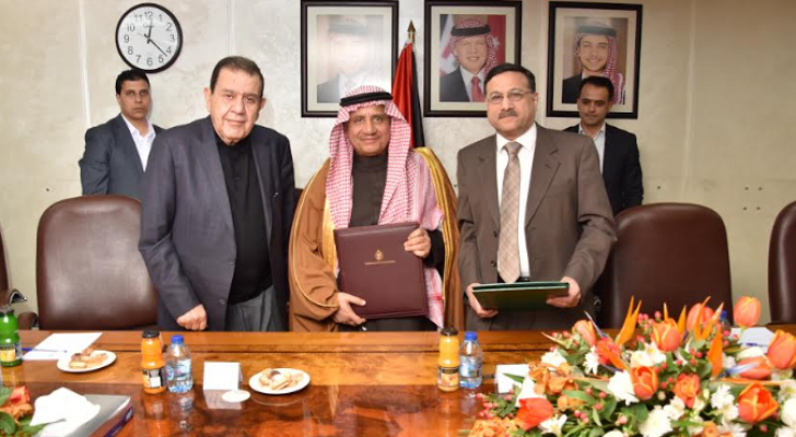 الأردن توقع اتفاقية قرض مع "النقد العربي" بقيمة 23 مليون دينار