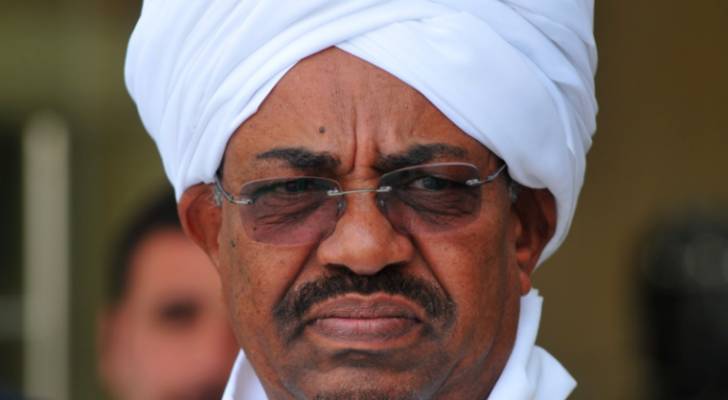 الرئيس السوداني يعين وزير الدفاع نائبا له