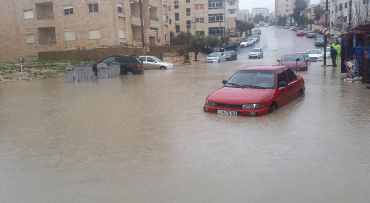 تجمع اليماه في إحدى مناطق العاصمة عمان