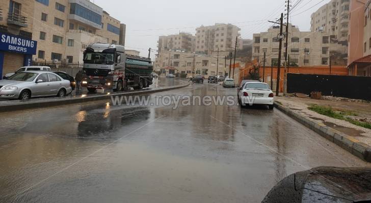 السبت.. طقس بارد وتجدد هُطول زخات من الأمطار والبَرَد