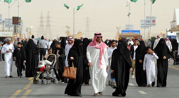 فرض غرامات مالية على المظهر غير اللائق في  الأماكن العامة بالسعودية!
