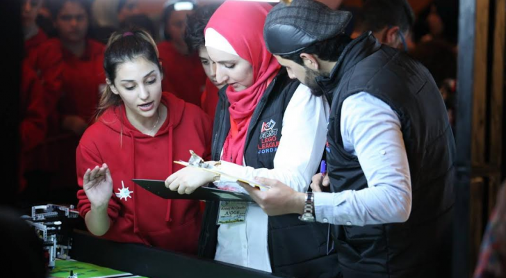 بطولة فيرست ليجو العربية للربوت