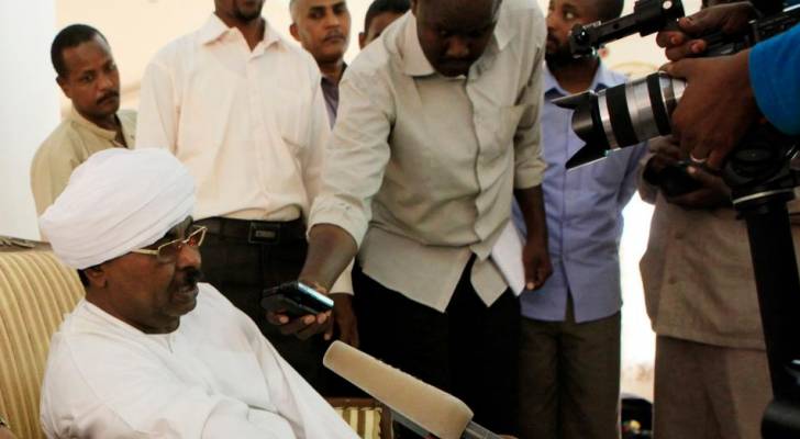 تلفزيون السودان: استقالة مدير الأمن والمخابرات صلاح قوش