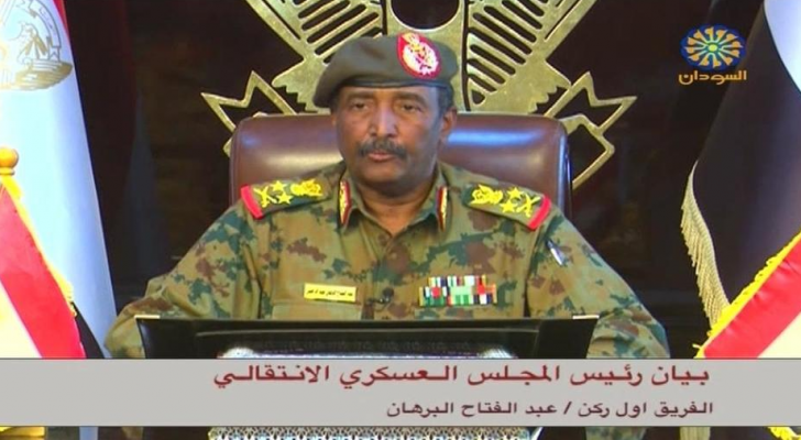 المجلس العسكري يجدد تأييده "للشخصية المدنية"