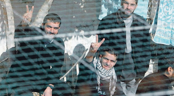 الاسرى الفلسطينيين في سجون الاحتلال - ارشيفية