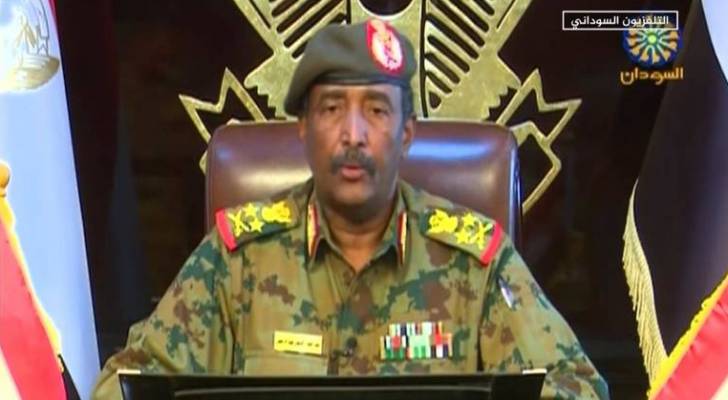 الاتحاد الإفريقي يمهل المجلس العسكري في السودان 15 يوما لتسليم السلطة للمدنيين