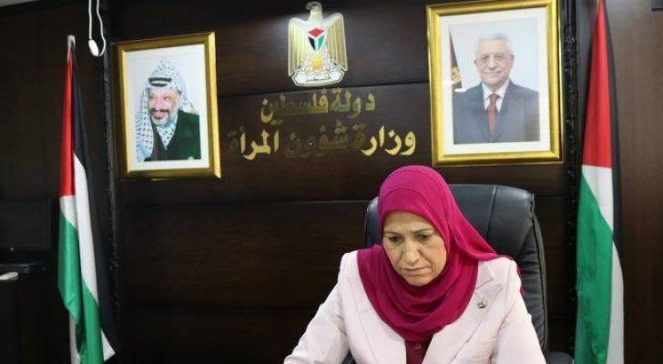 منع وزيرة شؤون المرأة الفلسطينية من السفر إلى الأردن