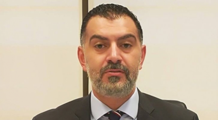 وزير العمل نضال البطاينة