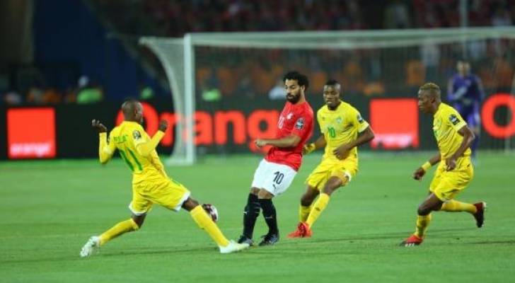 مصر تفتتح أمم أفريقيا بفوز هزيل على زيمبابوي