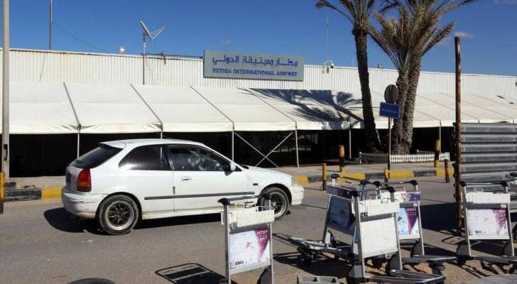 الجيش الليبي يدمر غرفة التحكم بمطار معيتيقة