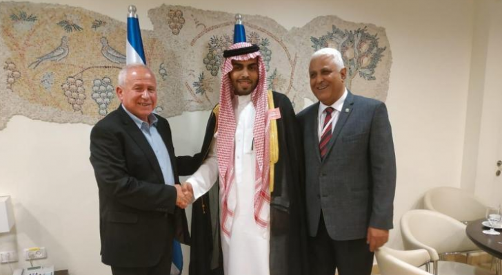 السعودي كان ضمن وفد من الإعلاميين العرب