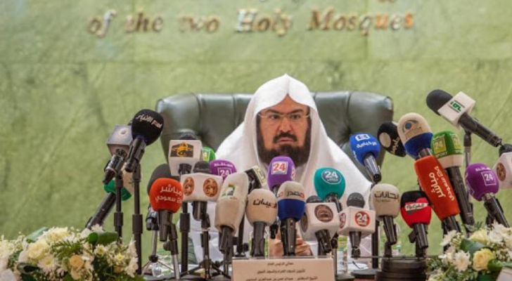 السديس خلال مؤتمر صحفي للحديث عن ترتيبات الحج