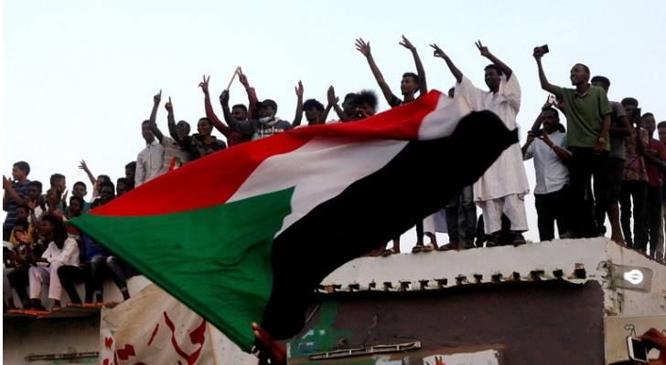 السودان: "المجلس العسكري" والمعارضة يحسمان نقاط الخلاف بينهما