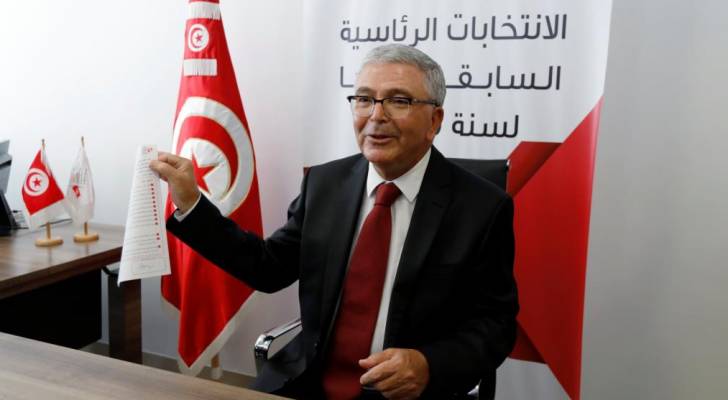 وزير الدفاع التونسي يقدم ترشيحه للانتخابات الرئاسية ويستقيل من منصبه