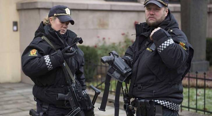 الخارجية: المصاب باطلاق النار داخل مسجد في النرويج ليس "أردنيا"