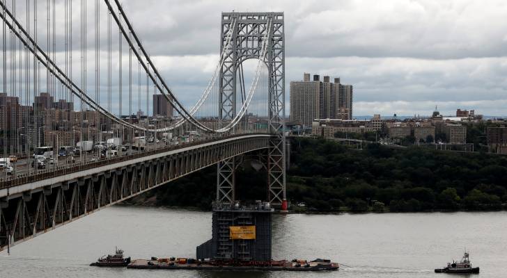 "إنذار بقنبلة" يغلق جسر جورج واشنطن في نيويورك
