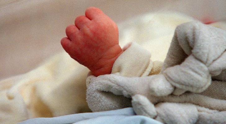 ولادة طفل سوري بـ4 عيون وفمين اثنين!