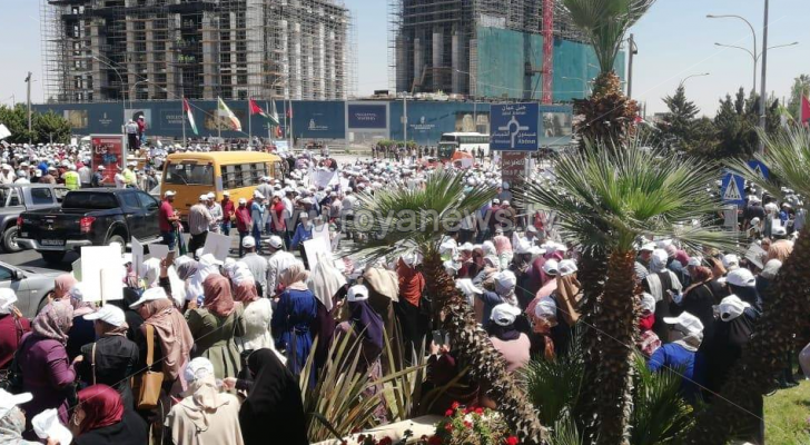 من الوقفة الاحتجاجية