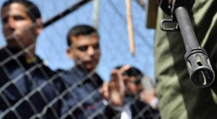 6 أسرى فلسطينيين يواصلون الإضراب عن الطعام رفضاً لاعتقالهم الإداري
