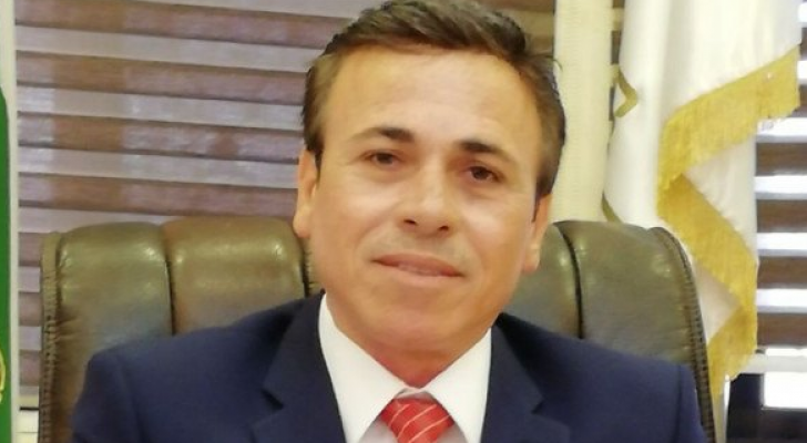 نقيب الفنانين حسين الخطيب