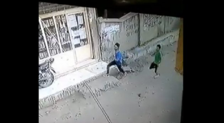 قتل شاب أمام المارة لدفاعه عن فتاة تعرضت للتحرش في مصر