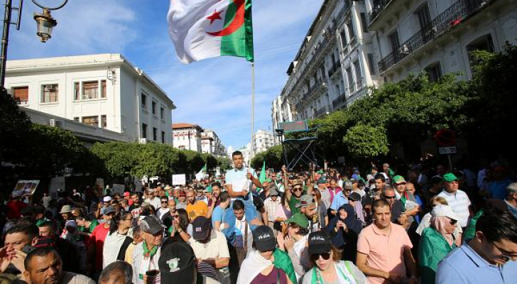 الطلاب في الجزائر يتظاهرون للأسبوع الـ35 على التوالي ضد النظام