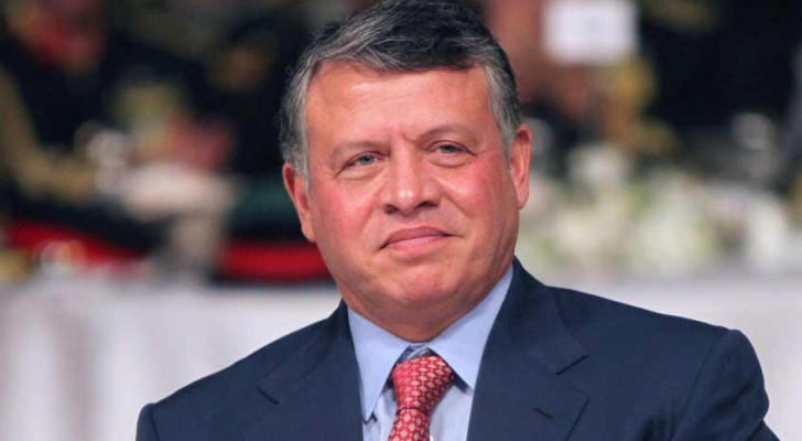 رئيس وأعضاء مجلس هيئة النزاهة ومكافحة الفساد يؤدون اليمين القانونية أمام الملك