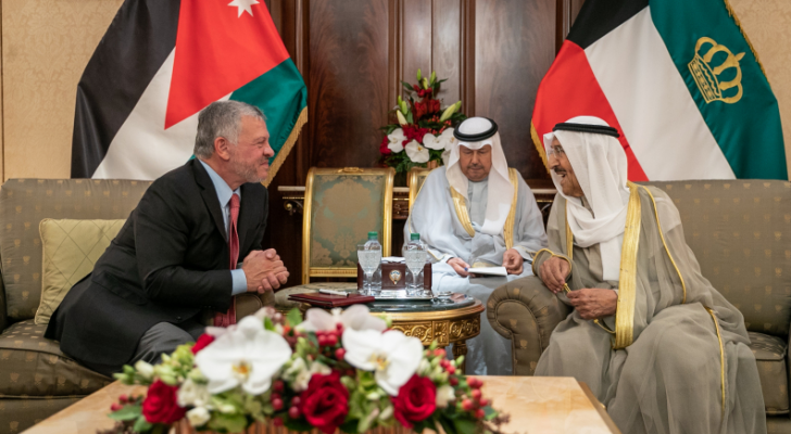 الملك وأمير الكويت يعقدان مباحثات ركزت على عمق العلاقات الأخوية بين البلدين