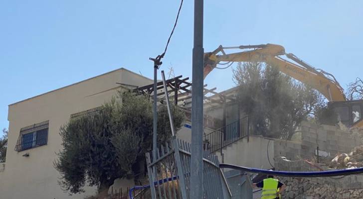 الاحتلال يهدم منزل فلسطيني في سلوان