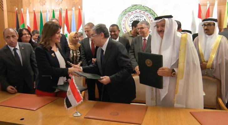 اتفاقية للربط الكهربائي بين الأردن والخليج ومصر