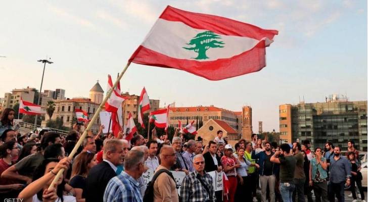جدل في لبنان.. تهديد ووعيد بطرد "طلاب الاحتجاجات"