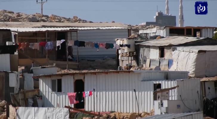 الاحتلال يهدم مساكن في تجمعات بدوية شرق القدس المحتلة.. فيديو