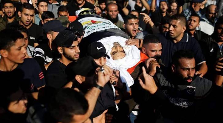 الفلسطينيون يشيعون جثمان الشهيد  بهاء ابو العطا في غزة - فيديو وصور