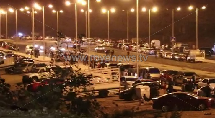 تشحيط وسباقات في الشارع العام بدير غبار.. ومواطنون يشتكون غياب الرقابة