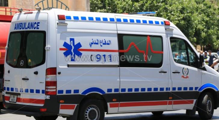 إصابة 3 أشخاص بإنفجار برميل مواد كيميائية مجهولة في عمان