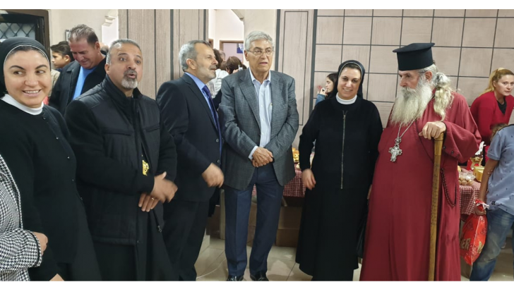 الصايغ يضيء شجرة " الميلاد" في الجمعية الارثوذكسية بالعقبة