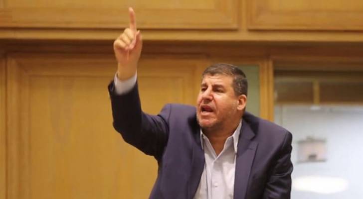 يحيى السعود يسخر من تغيير مسميات الوزارات في الأردن - فيديو