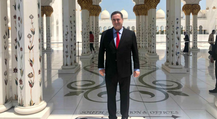 وزير خارجية الاحتلال يسرائيل كاتس خلال زيارته أبو ظبي