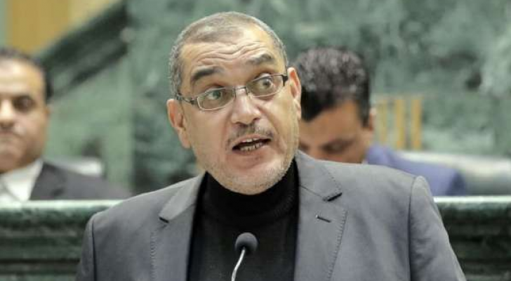 النائب إبراهيم أبو العز