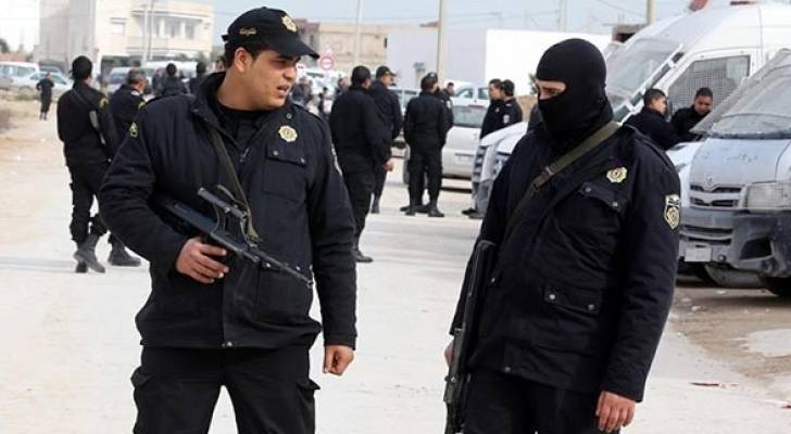 الإعدام لـ 8 إرهابيين بقضية تفجير حافلة أمن تونسية