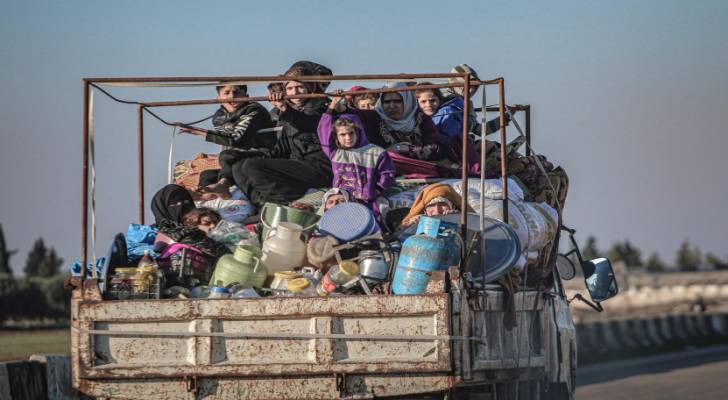 نزوح أكثر من 38 ألف سوري عن منازلهم هربًا من "غارات الموت"