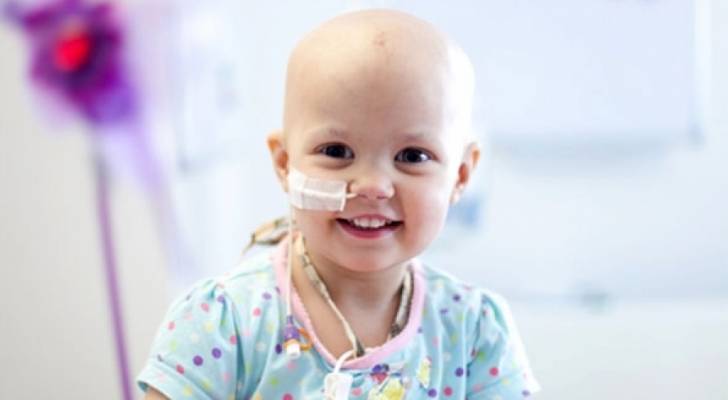نسبة شفاء الأطفال المصابين بالسرطان بمركز الحسين تصل لـ80٪