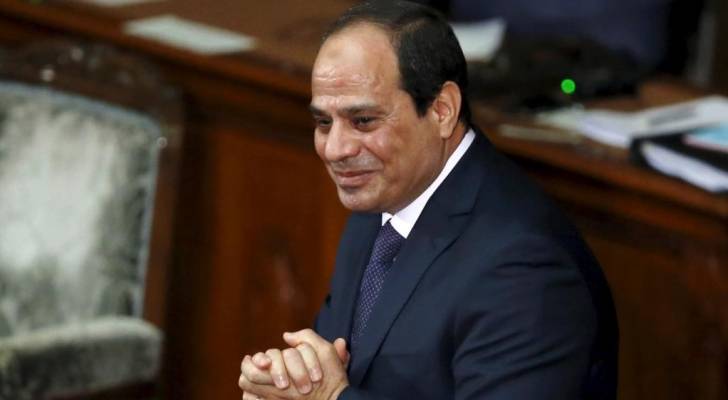 السيسي يهنئ عمال مصر: يسطرون ملحمة تاريخية