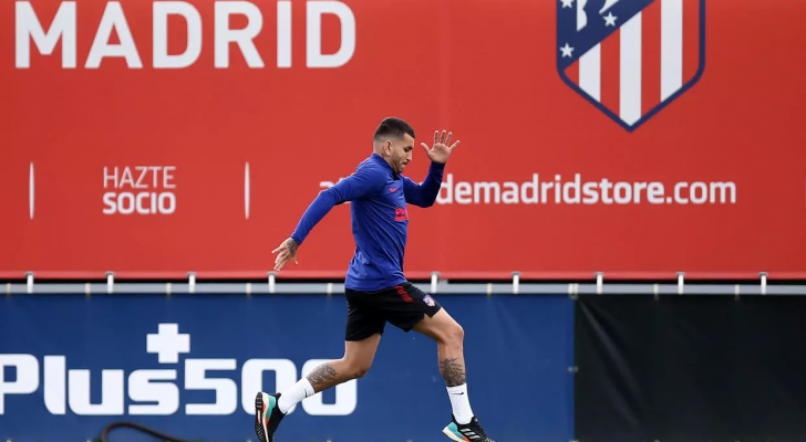 إسبانيا: أتلتيكو مدريد يخسر جهود كوريا المصاب بساقه