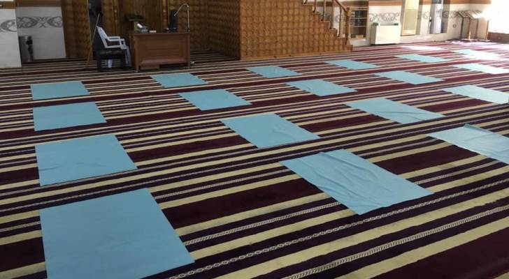 تواصل الاستعدادات لتجهيز المساجد لاستقبال المصلين الجمعة