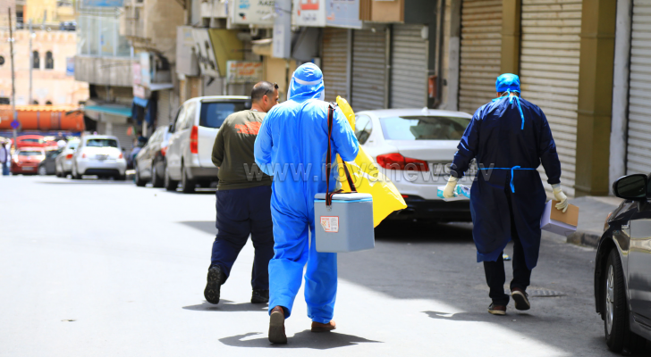 فرق التقصي الوبائي في شوارع العاصمة عمان