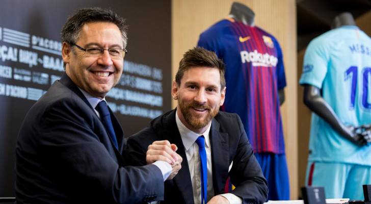 رئيس نادي برشلونة: ميسي يريد الاعتزال في الكاتالوني