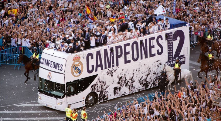 ريال مدريد يناشد جماهيره بعدم الاحتفال في ساحة ثيبيليس بمدريد