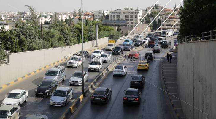 أزمات سير خانقة في محيط الدوار الرابع قبيل عيد الأضحى المبارك- صور