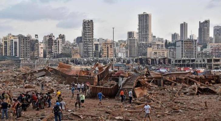 حراك دبلوماسي ومساعدات في بيروت بعد انفجار المرفأ المدمر